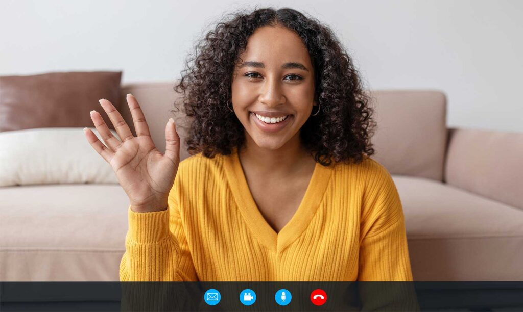 beneficios-de-hablar-con-desconocidos-en-linea-al-trabajar-de-forma-remota