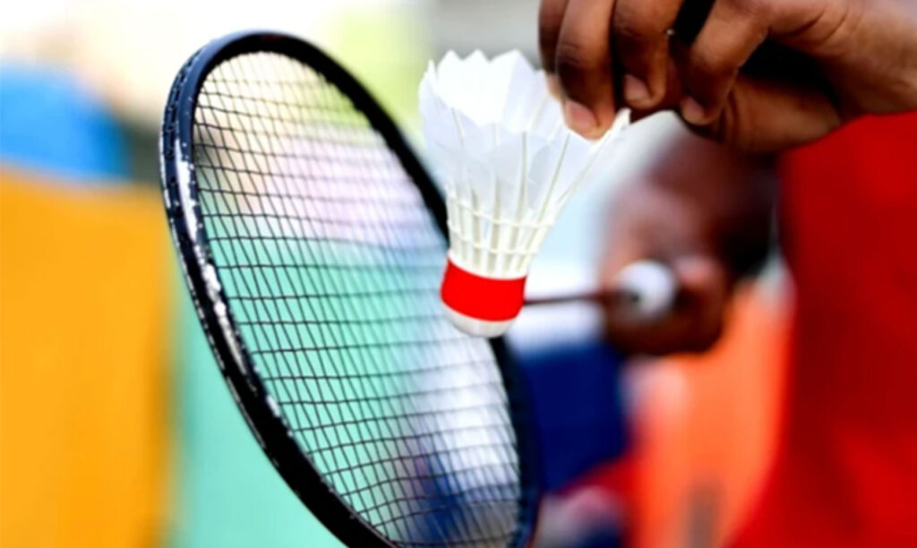 el-engano-del-golpe-en-badminton-